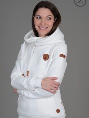 Wanakome White Pullover Hoodie with Brown Trim Accents